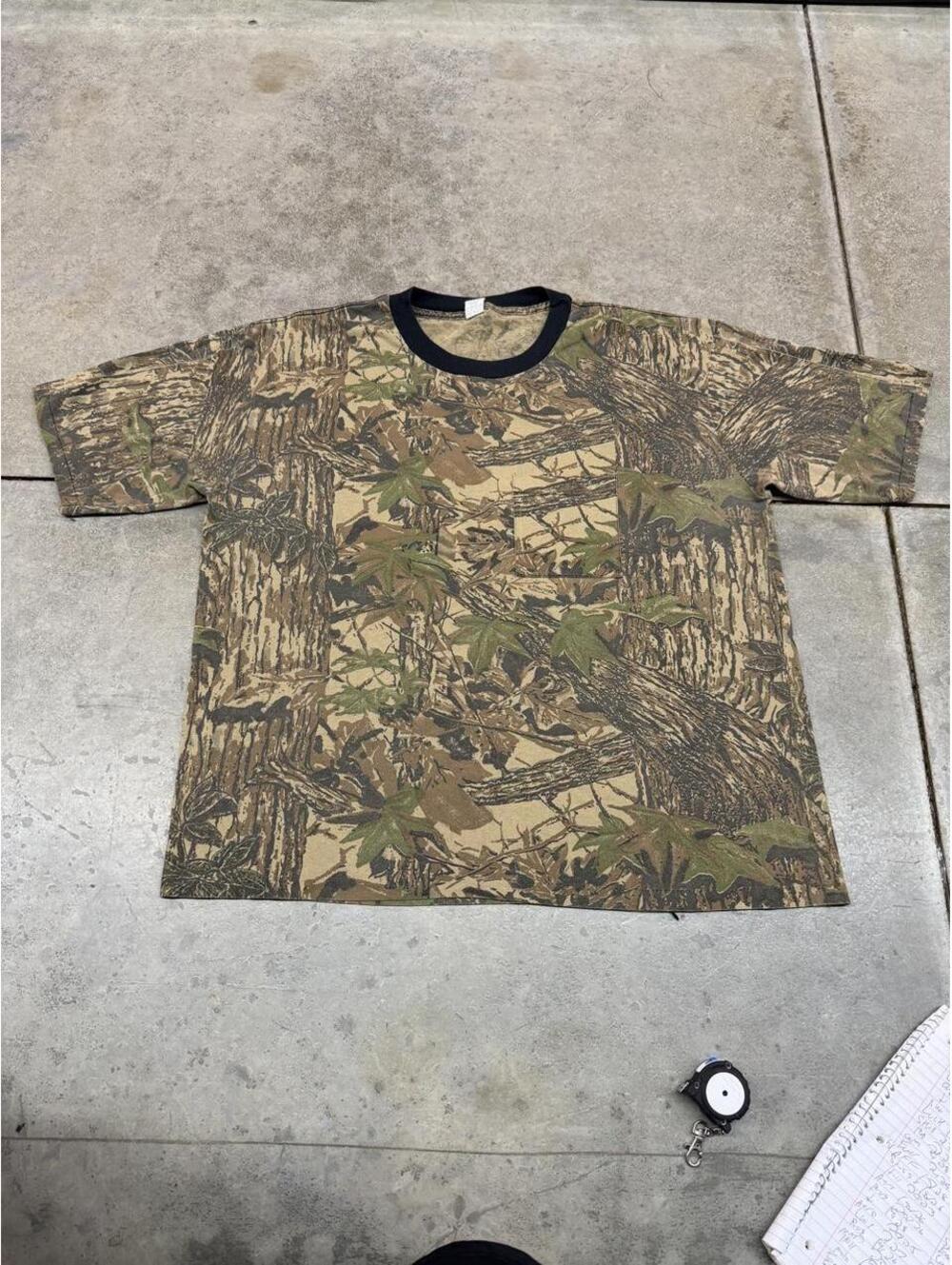 vintage realtree camo made in usa all over print shirt TAGGED XXL FITS XL